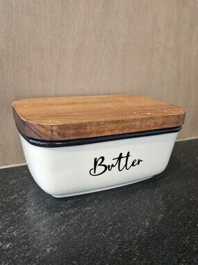 White Ceramic Butter Dish with Wooden Lid